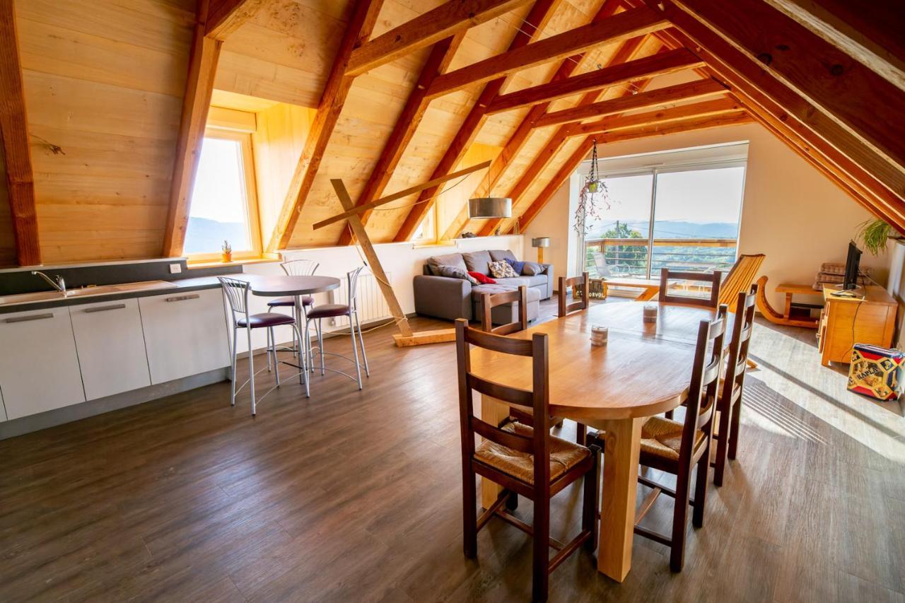 Appartement Charmant A Saint Come D'Olt Vue Montagne 80 M² Balconc ภายนอก รูปภาพ